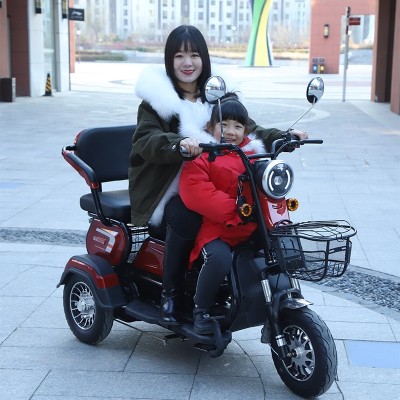 定制禮品電動三輪車老年休閑代步車三人座寶寶座椅接送孩子電瓶車